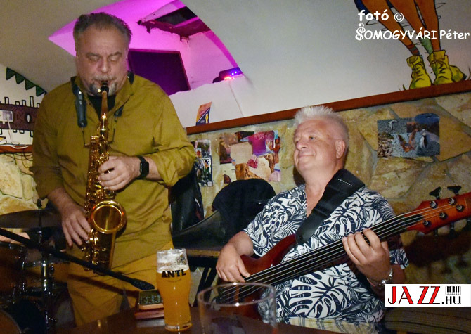 Füles - Csanyi Zoltan quartet