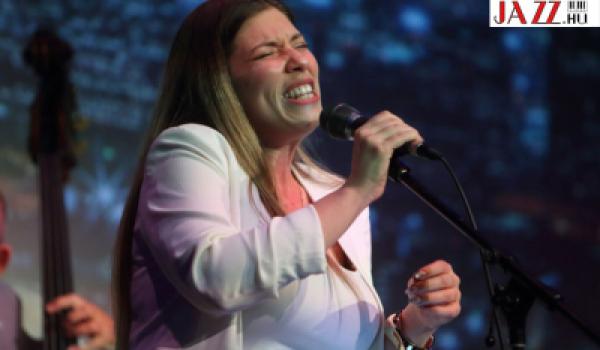 A jazzéneklés csúcsa: a „Vocalese” – Kanizsa Gina a BJC színpadán