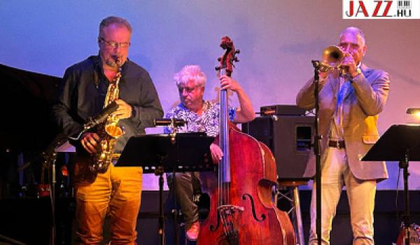 Egy elfelejtett „nagy elődre” emlékezve – A Kollmann Gábor Quintet Phil  Woods emlékműsora